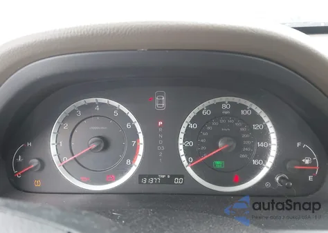 2010 Honda Accord 2.4 Lx z USA, uszkodzony, nr VIN 1HGCP2F32AA145589